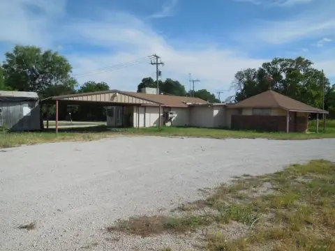 Commercial Opportunity in Ranger, Texas