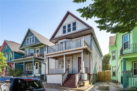 Renovated Duplex with Fenced Yard