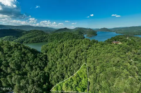 Lake Community Lot with Boat Slip