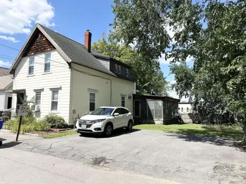 Two-Unit Duplex with Separate Utilities