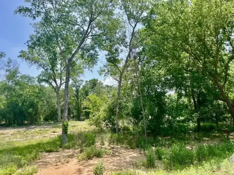 Deed-Restricted Culdesac Homesite
