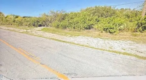 Residential Lot in Growing Neighborhood