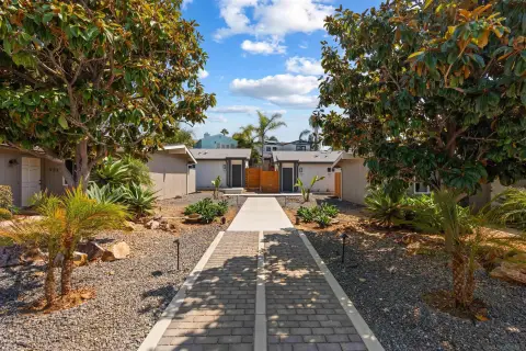 Renovated Coastal Quadplex
