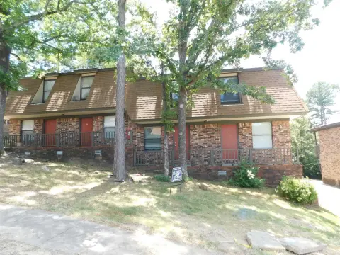 Remodeled 8-Unit Apartment Building