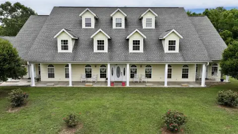 Bed And Breakfast With Event Space