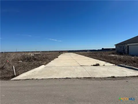 Ready-to-Build Lot in Salado, TX