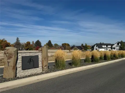 Commercial Land