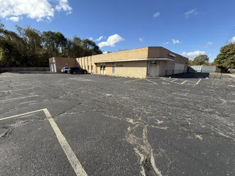 Battle Creek Industrial Warehouse For Rent