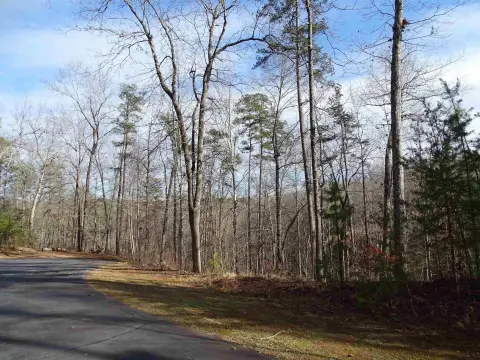 Residential Lot Near Lake Keowee