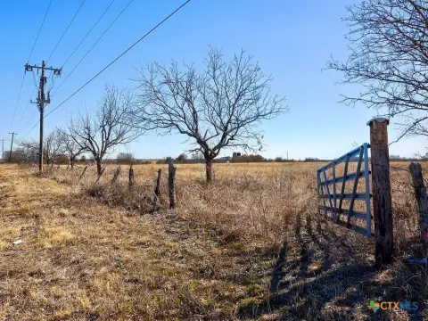 Development-Ready Acreage in Troy, TX