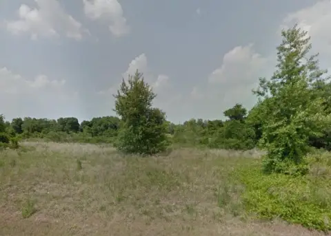 Residential Land in Poinciana, Florida