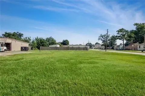 C2 Corner Commercial Parcel