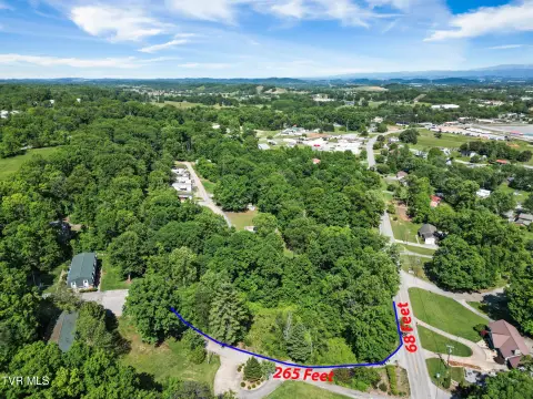 Unrestricted Land Near City Amenities