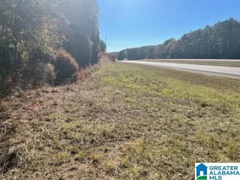 6 Acres on Highway 77