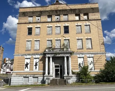 Four-Story Specialty Property