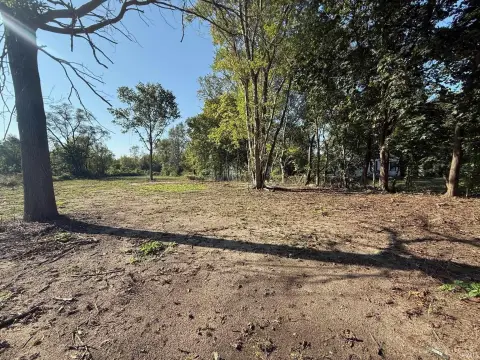 Residential Land in Osceola, IN
