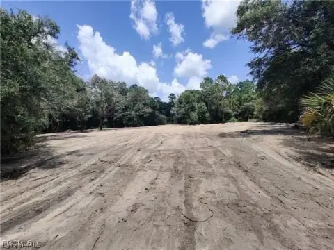 Ready-to-Build Land in Lehigh Acres
