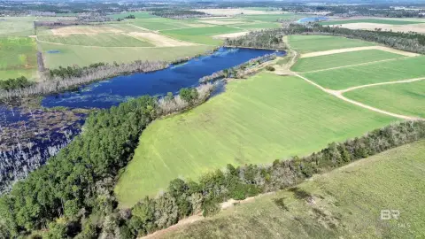 Lakefront Homesite in Elberta, AL