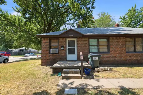 Brick Duplex with One-Bedroom Units