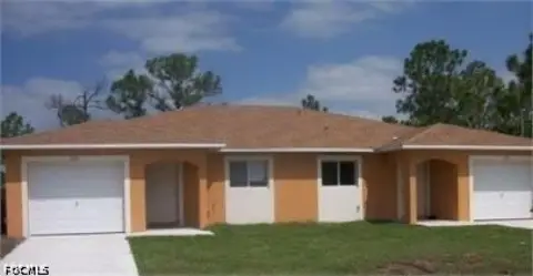Duplex with Garage