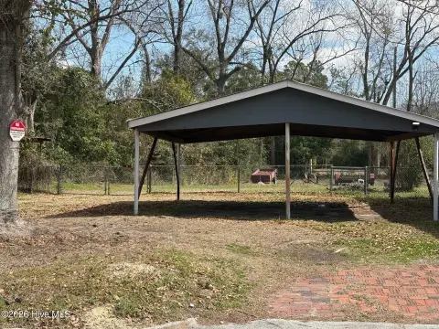 Prime Wilmington Bungalow Lot