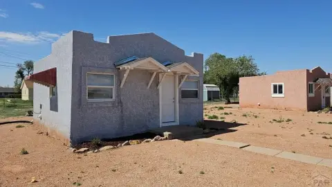Two Homes on Large Lot