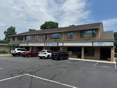 First-Floor Shopping Center Retail