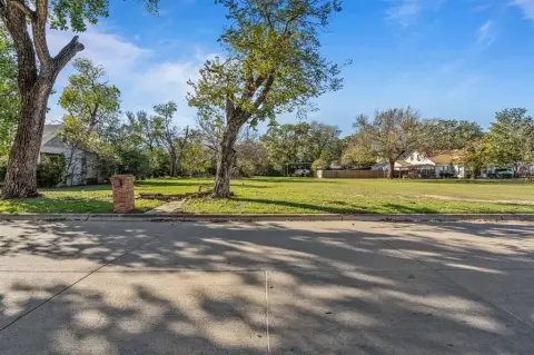 Fort Worth Double Lot Homesite