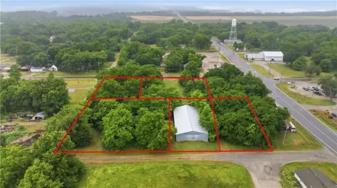 Versatile Land with Metal Shop