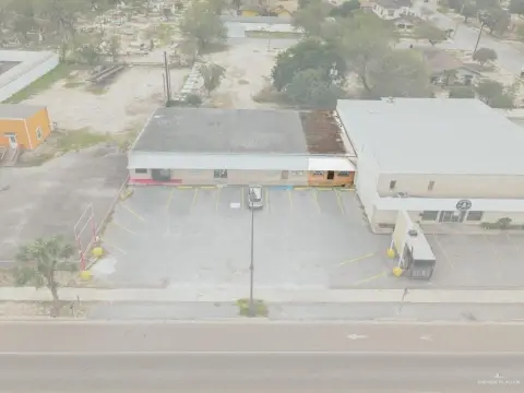 High-Traffic Commercial Suites in Hidalgo