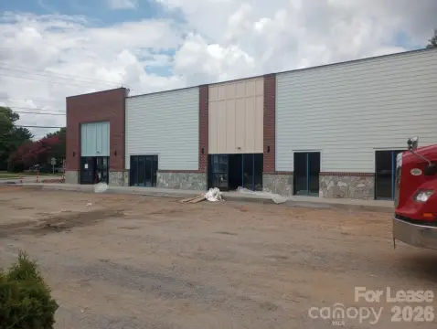 Flex Space with Clear Span