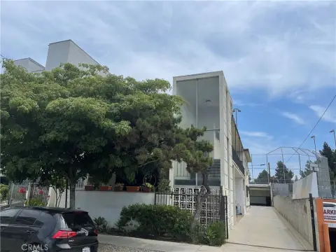 Apartment Building with Rear Parking