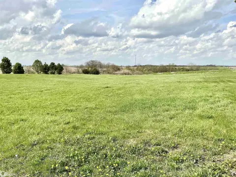 Land in Albia, Iowa