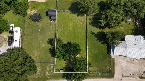Fenced Level Residential Lot