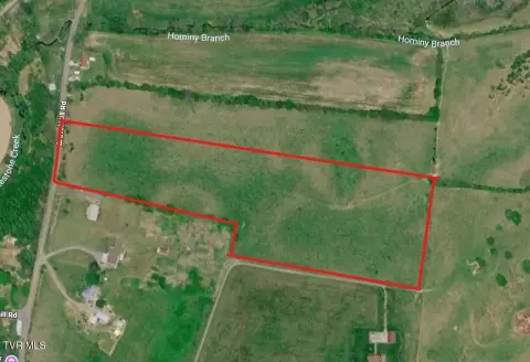 Private 15-Acre Agricultural Tract