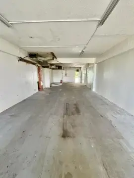 Second-Floor Retail Space