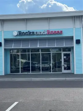 WIMAUMA, FL Mixed-Use Office Suite