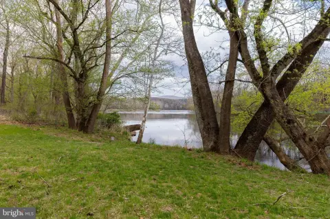 Riverfront Recreation Land Parcel