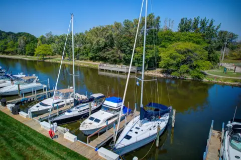 Grand Haven Yacht Club Boat Slip