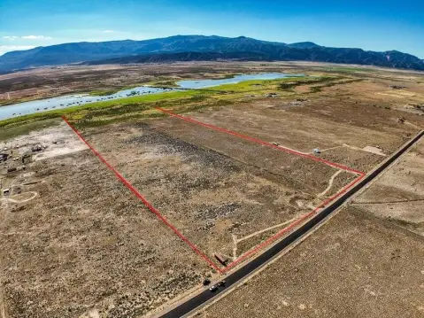 Fully Fenced Agricultural Land