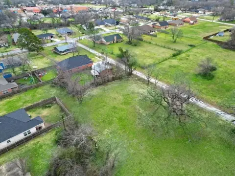 Land in Terrell, Texas