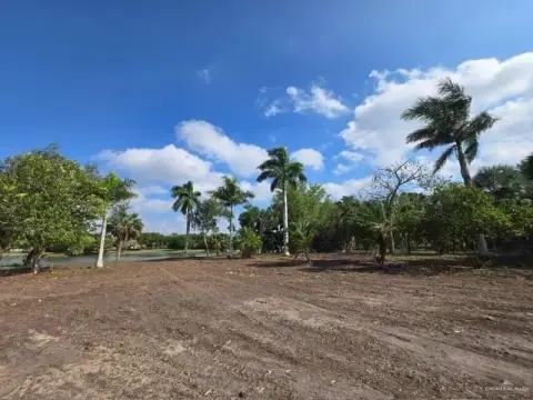Brownsville Land with Resaca Frontage