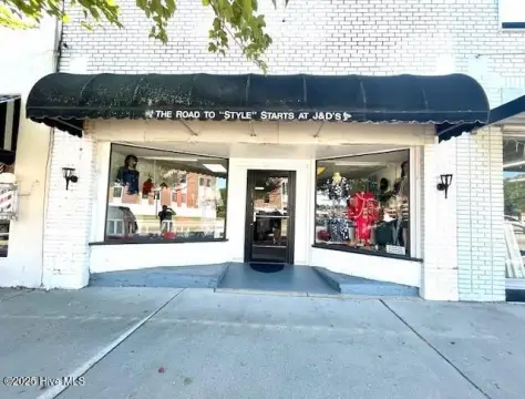 Storefront Property with Open Layout