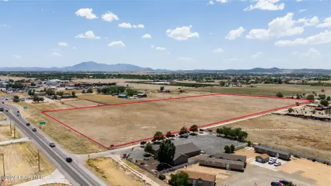Multi-Use Land with Three Access Roads