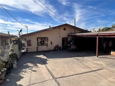 Los Angeles Duplex Income Property