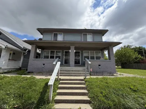 Fully Renovated Tenant-Occupied Duplex