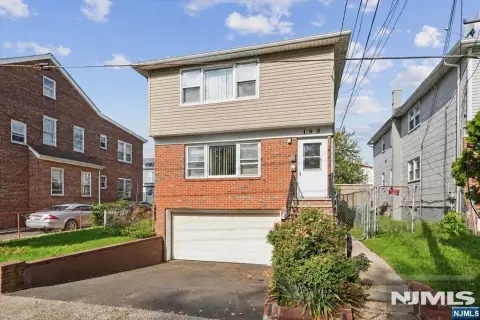 2-Unit Duplex with Garage