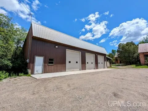 Versatile Commercial Property on Class A Road