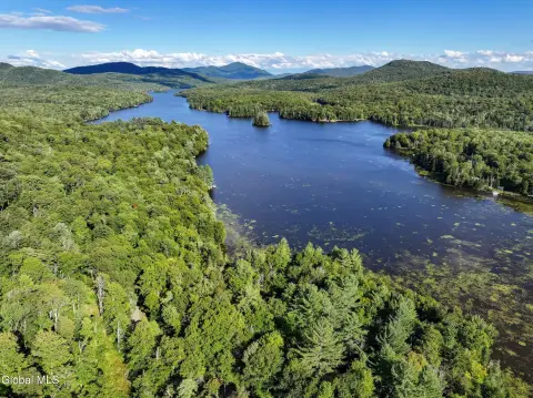 Waterfront Land With 75-Foot Shoreline
