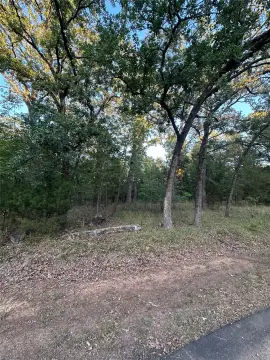 Gated Lake-Access Home Lots